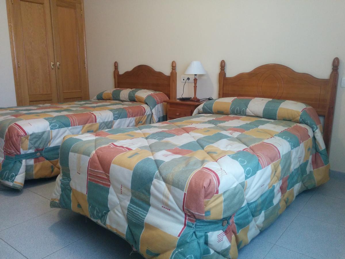 Hostal Carmen Hotel El Puente  Екстериор снимка
